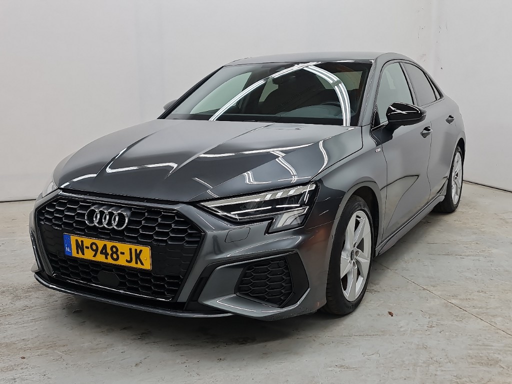 Audi A3 Limousine 35 TFSI 150pk S tronic S Ed Ambi Optiek Park Virtual N-948-JK leasen