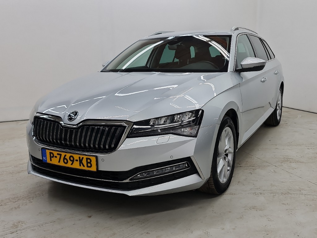 Škoda Superb Combi 1.4 TSI PHEV 218pk DSG Business Ed+ Functie Trekhaak P-769-KB leasen