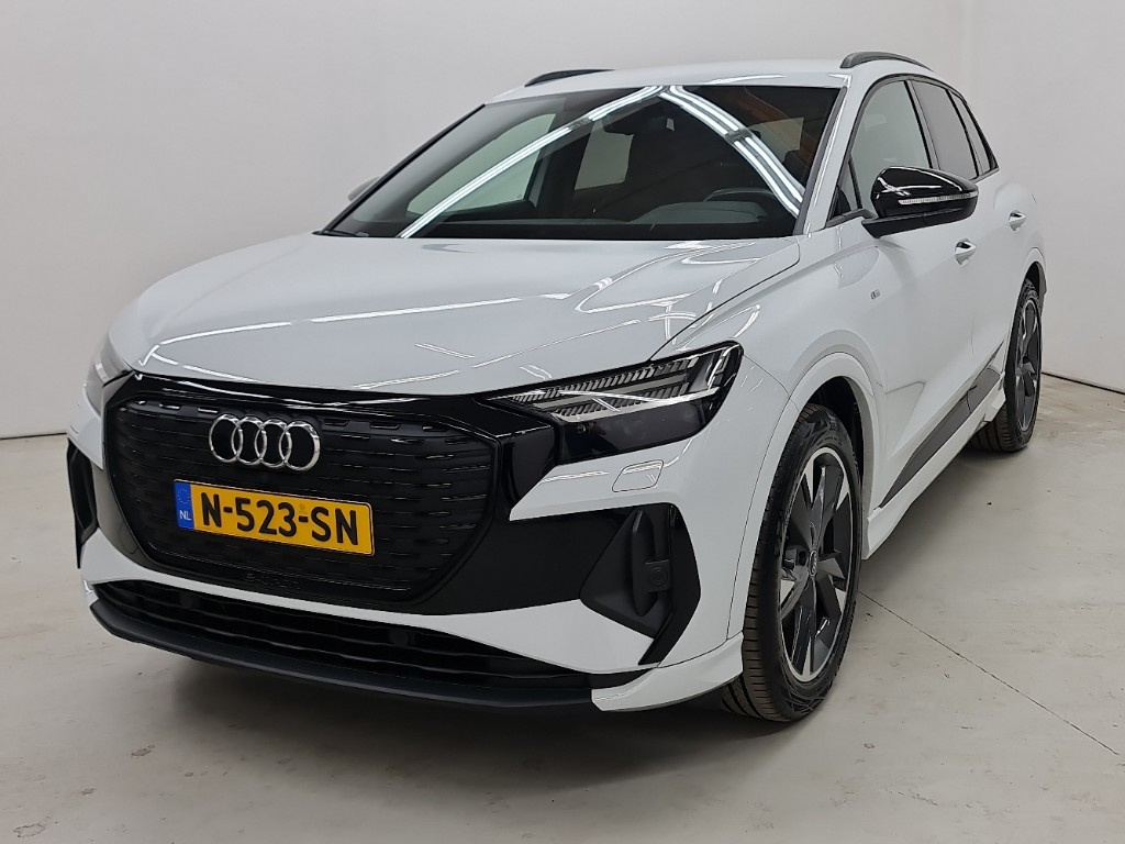 Audi Q4