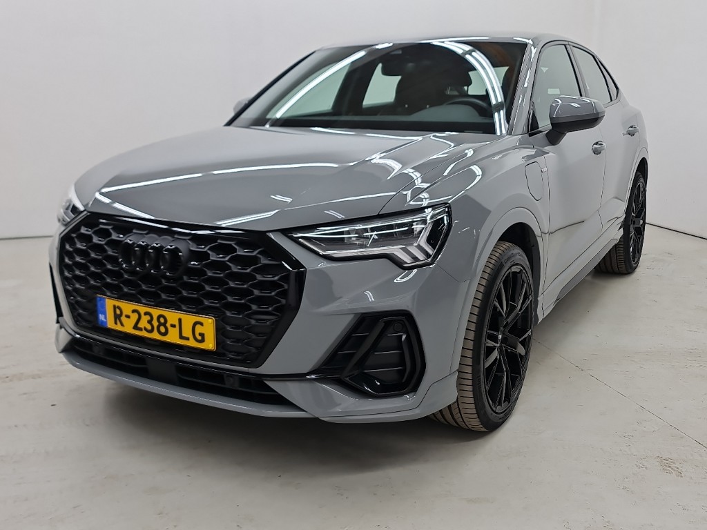 Audi Q3 Sportback 45 TFSI PHEV 245pk S tronic S Edition Park R238LG leasen