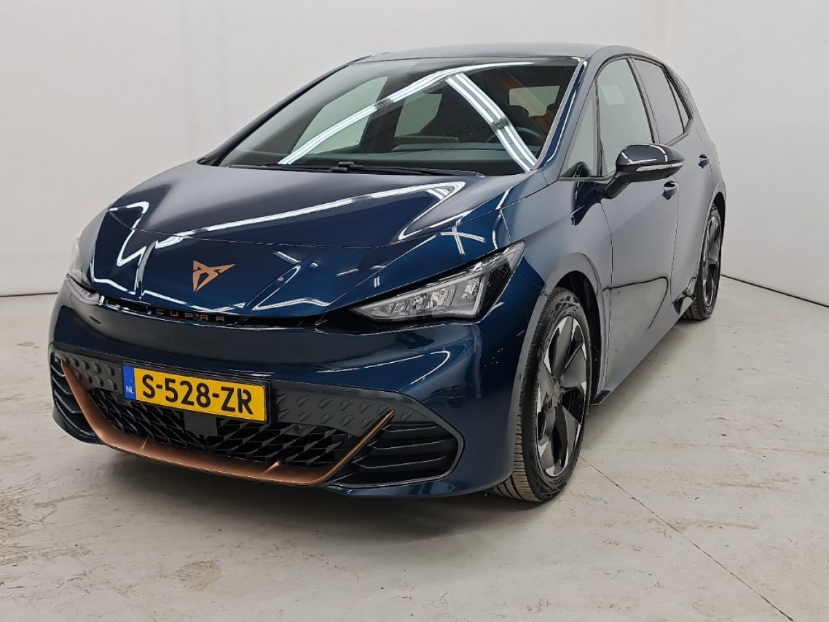 CUPRA BORN